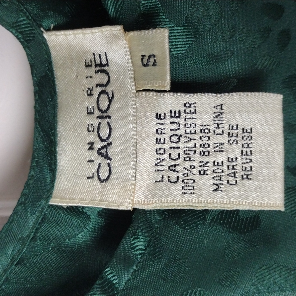 Cacique Intimates - Picture 4 of 6